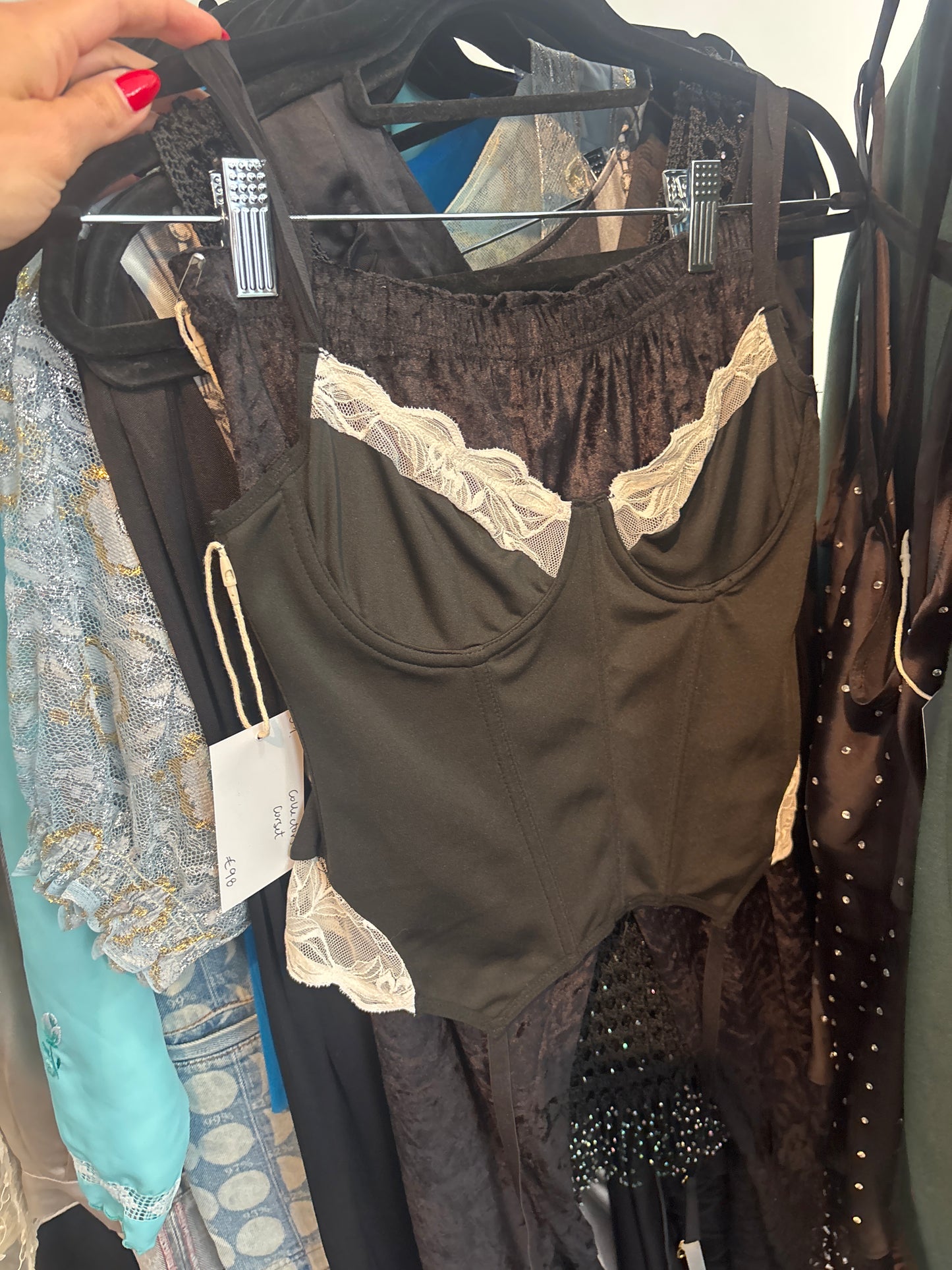 31. CORSET TOP