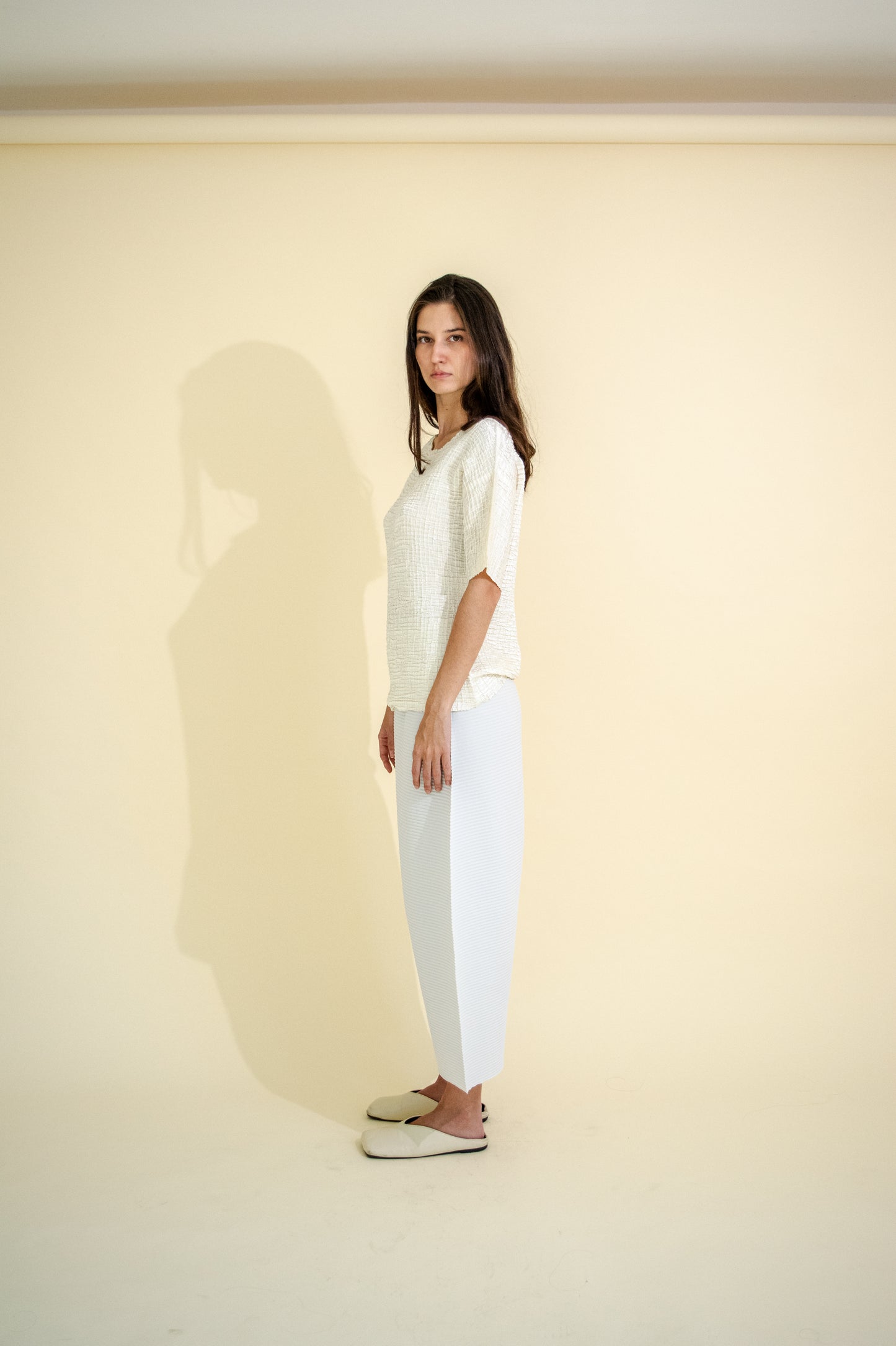 SHORT SLEEVED WAFFER TOP