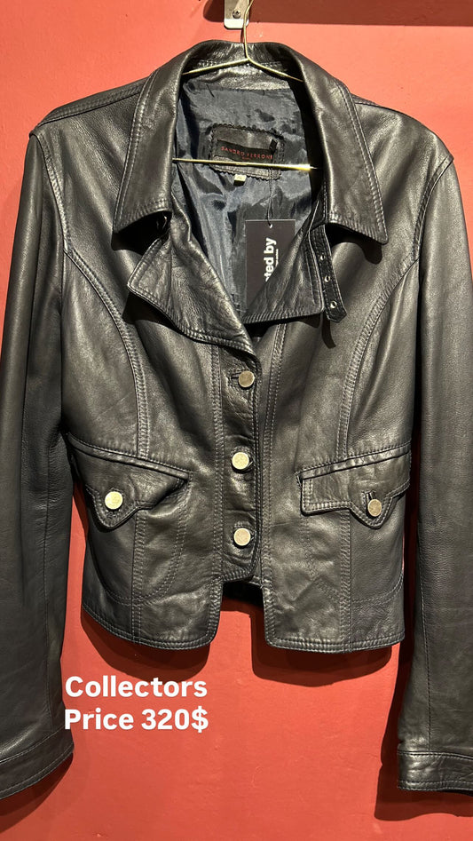 FITTED LEATHER BLACK JACKET