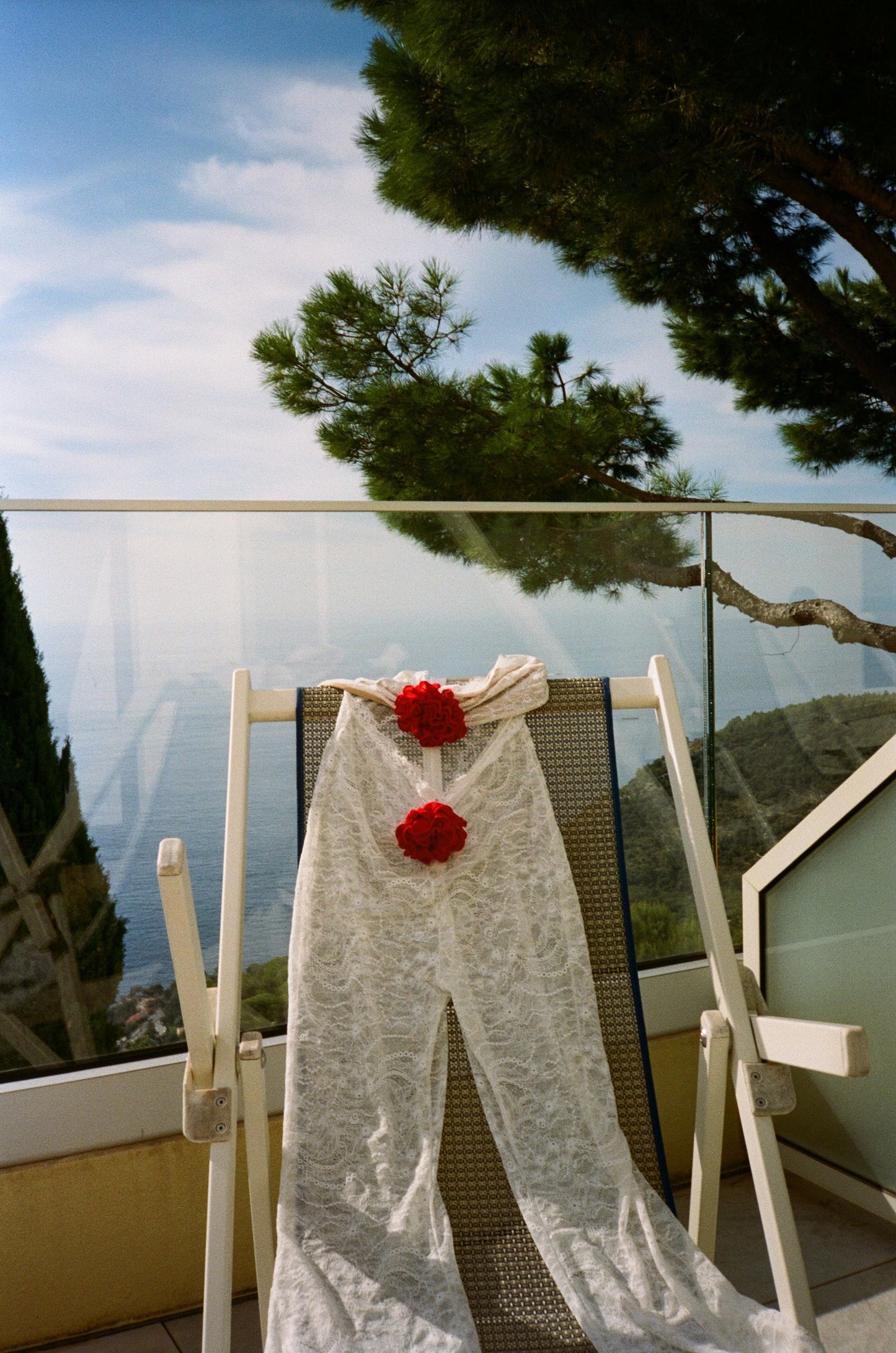 CURATED BY DESIGN - ROSES JUMPSUIT