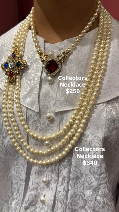 LONG PEARL NECKLACE WITH MULTICOLOR PIECE