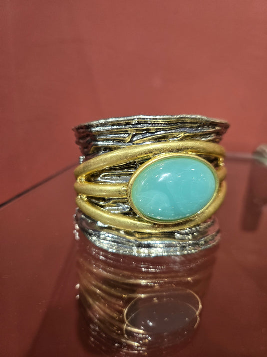 OVERSIZED METAL CUFF