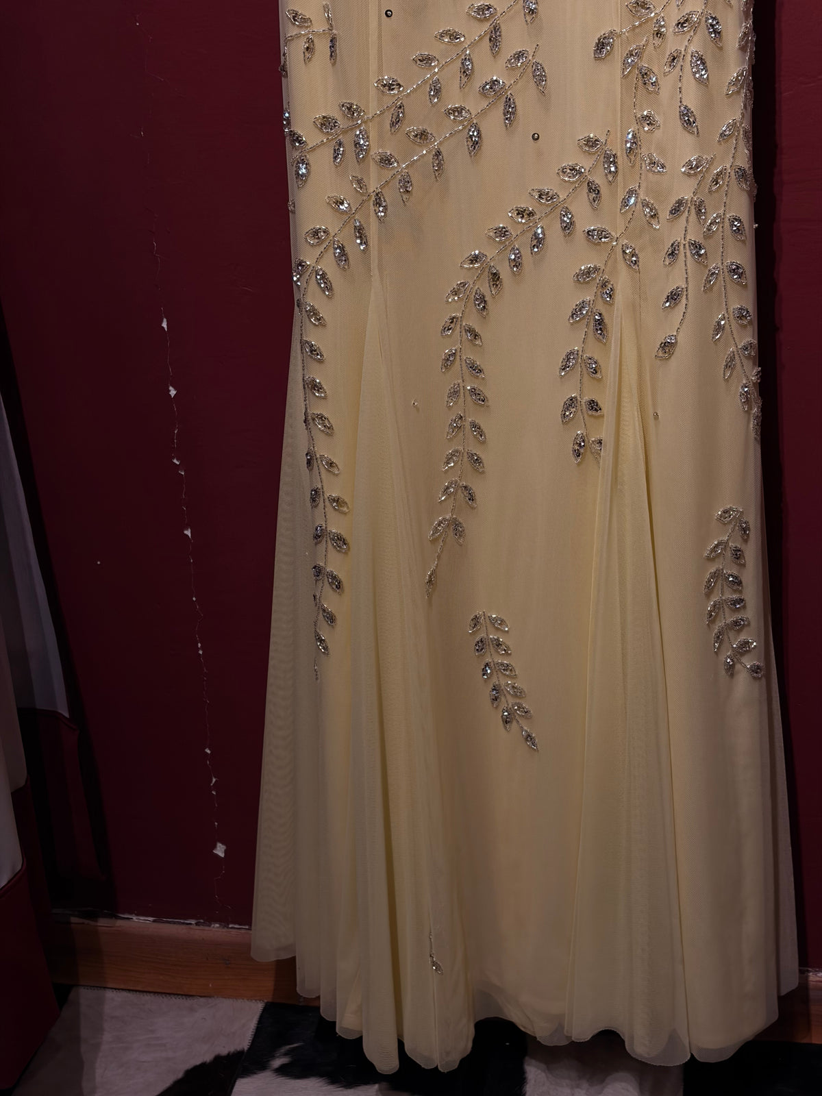 LONG EMBROIDERED AND EMBELLISHED DRESS WITH TRANSPARENCIES AND MRMAID SKIRT