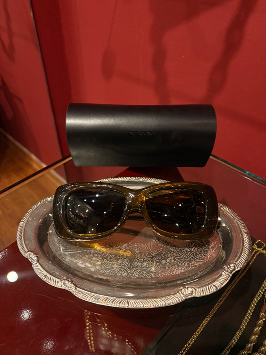 SAINT LAURENT OVERSIZED SUNGLASSES