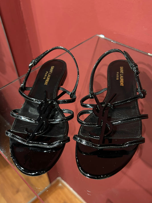 SAINT LAURENT CASSANDRA PATENT LEATHER SANDAL (39)