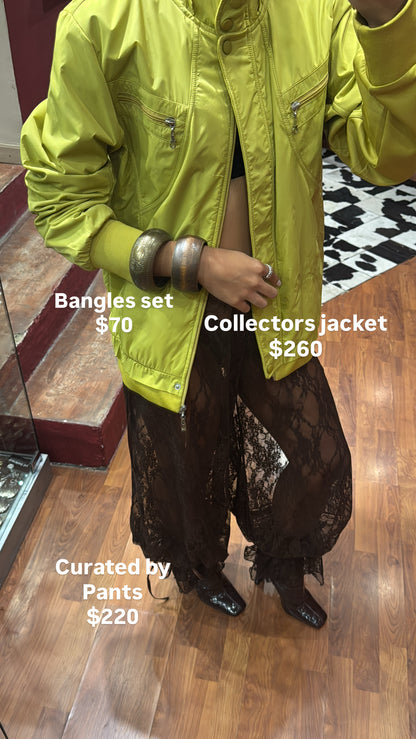 SPORTY HIGH-NECK JACKET