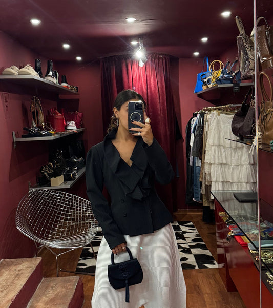 FITTED BLAZER WITH RUFFLED NECK DETAILS