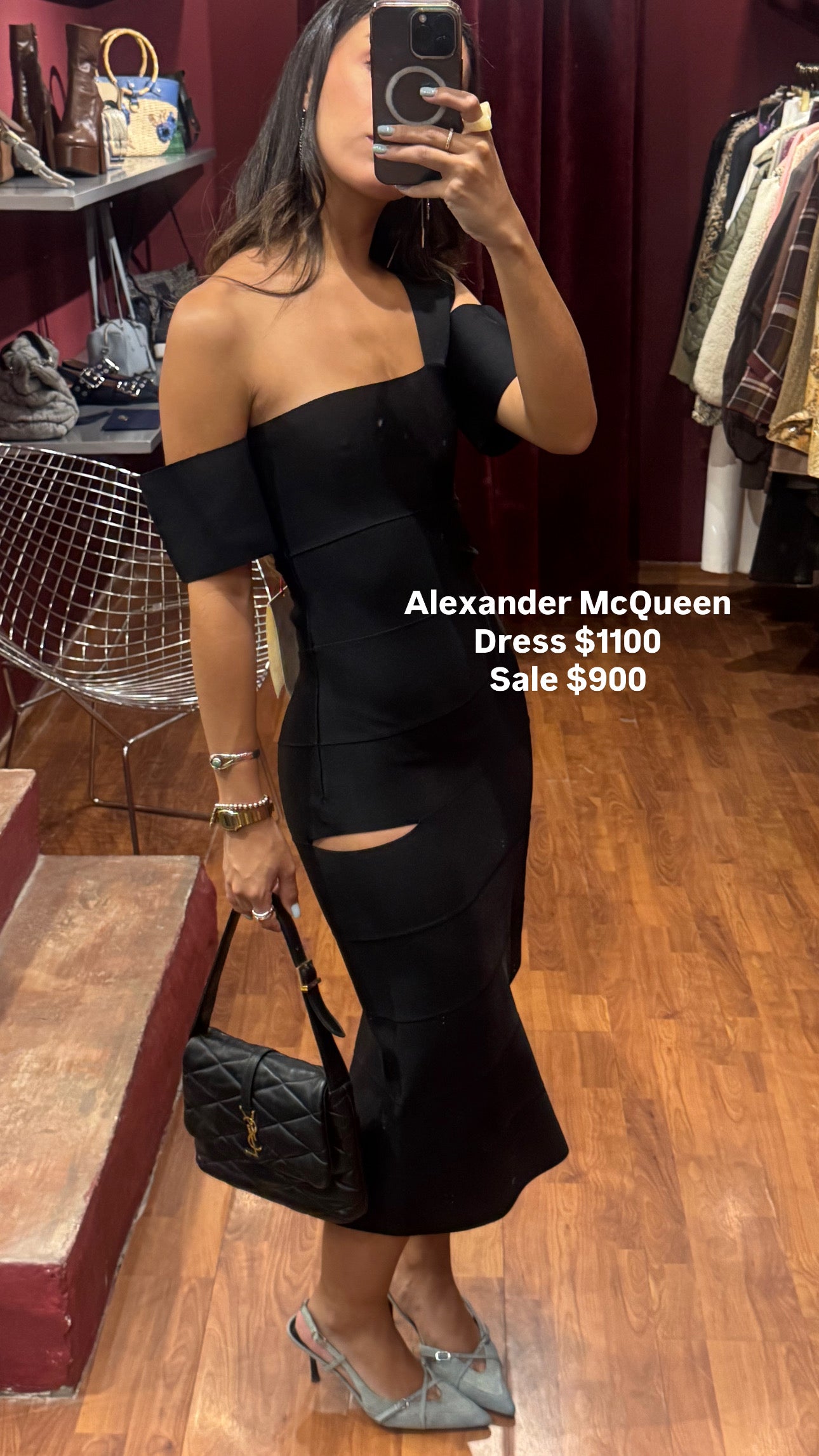 RUNWAY ALEXANDER MCQUEEN CUT-OUT DRESS