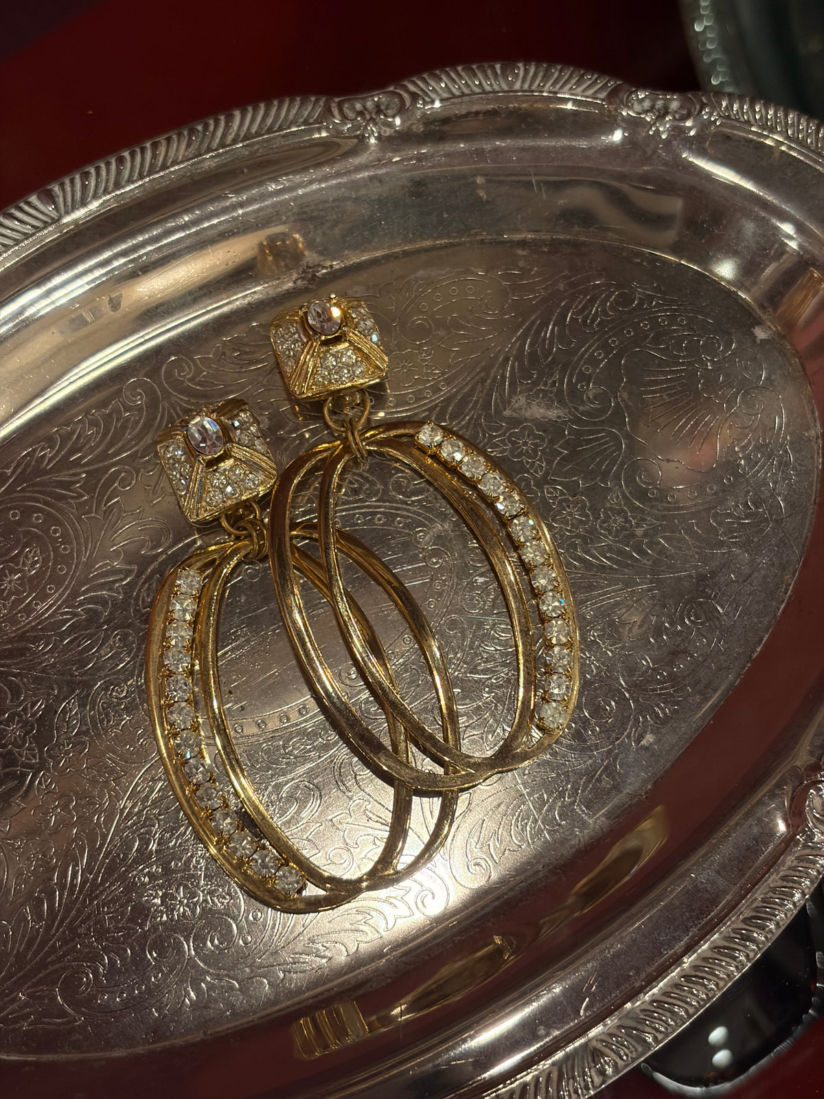 OVERSIZED VINTAGE HOOP EARRINGS WITH CRYSTALS