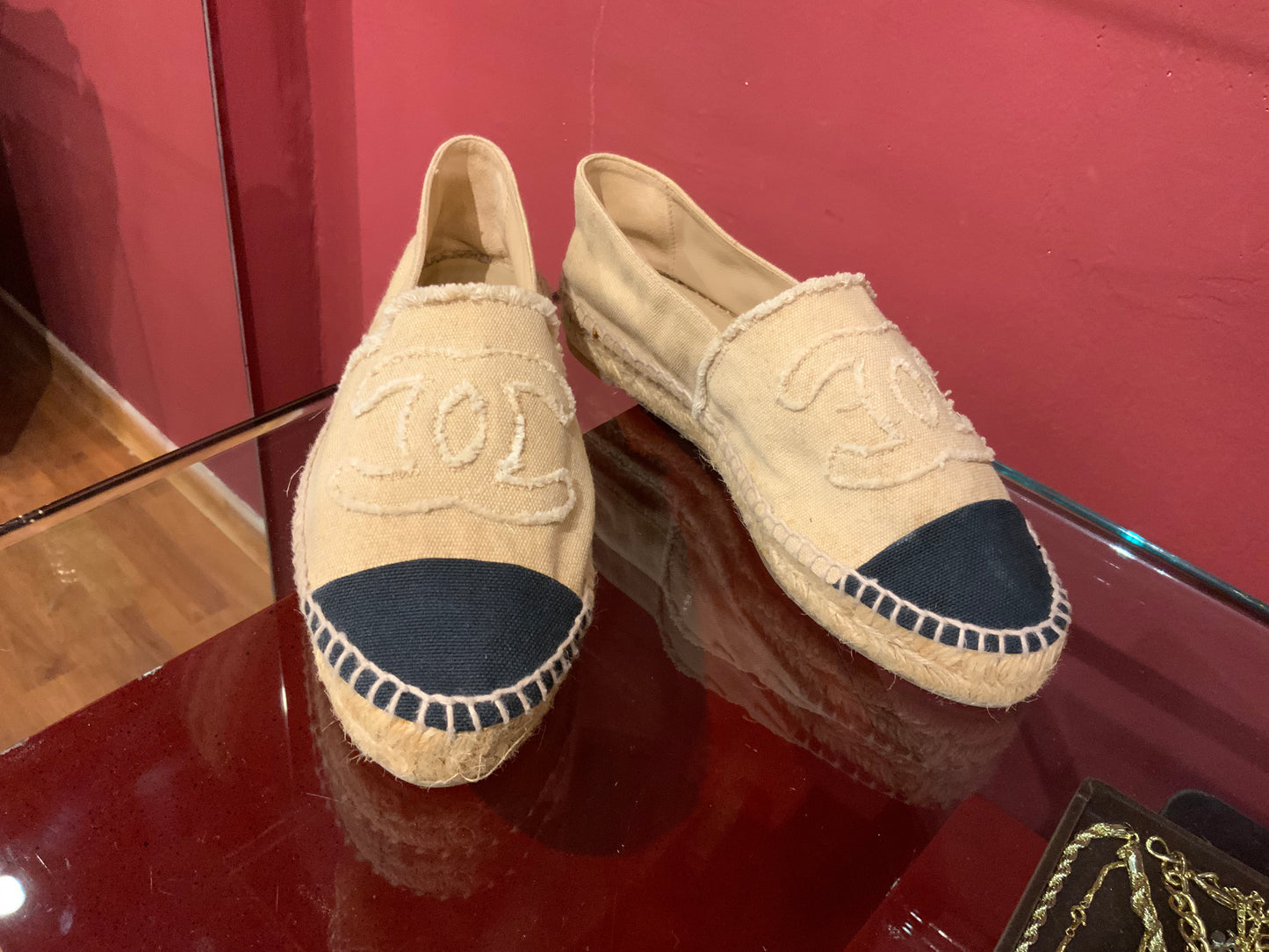 CHANEL CLOTCH ESPADRILLES - SIZE 38