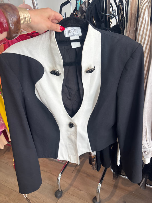 13. COLLECTOS BICOLOR HEART BUTTONS JACKET