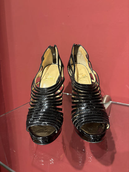 CHRISTIAN LOUBOUTIN DISQUEEN SANDALS