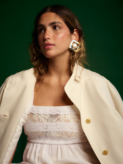 LONG WHITE COAT