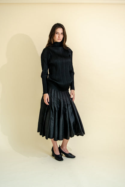MIDI SKIRT WITH EMBEDDED CROCHET