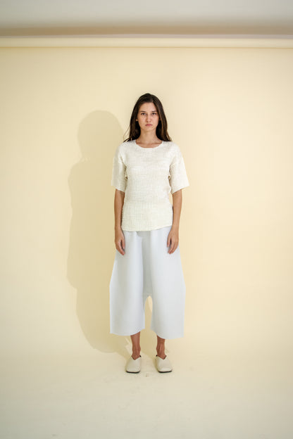 SHORT SLEEVED WAFFER TOP