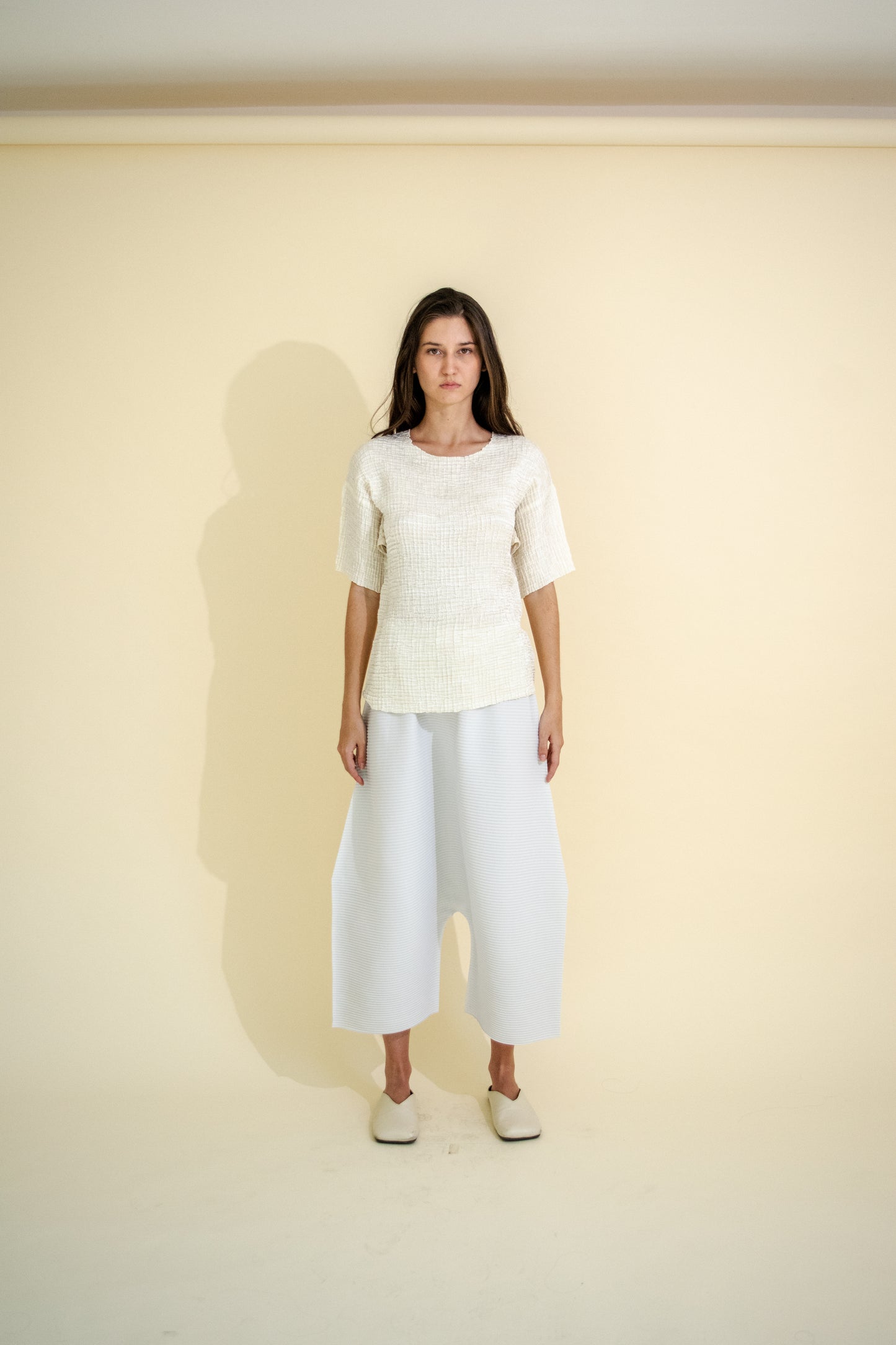 SHORT SLEEVED WAFFER TOP