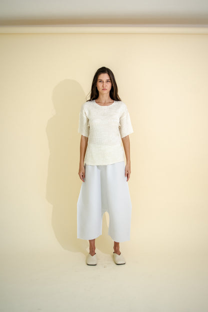 SHORT SLEEVED WAFFER TOP