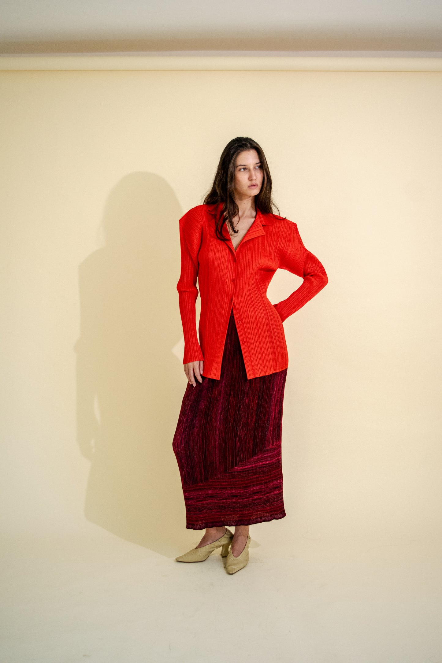 PLEATED TUBE MAXI SKIRT