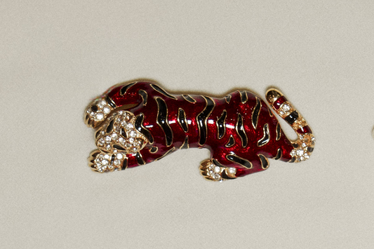 JAGUAR BROOCH