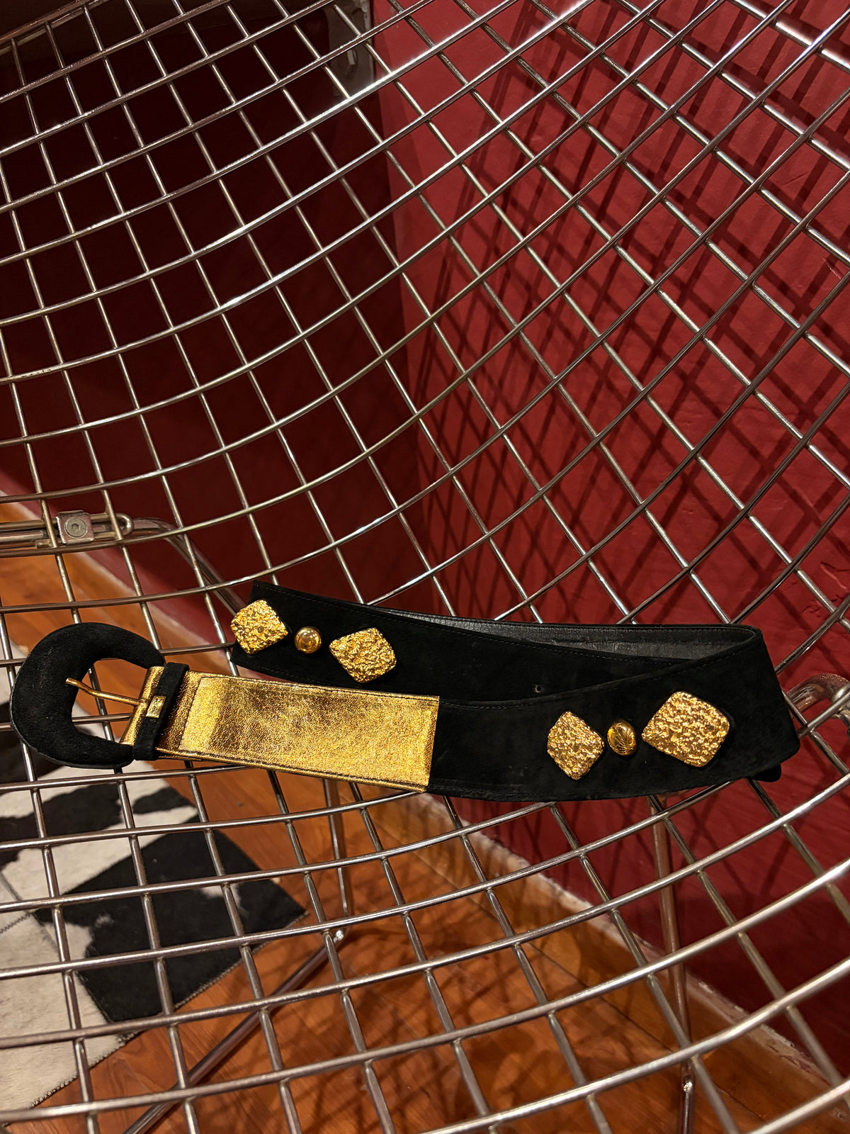 YVES SAINT LAURENT SUEDE BELT WITH GOLD DETAILS