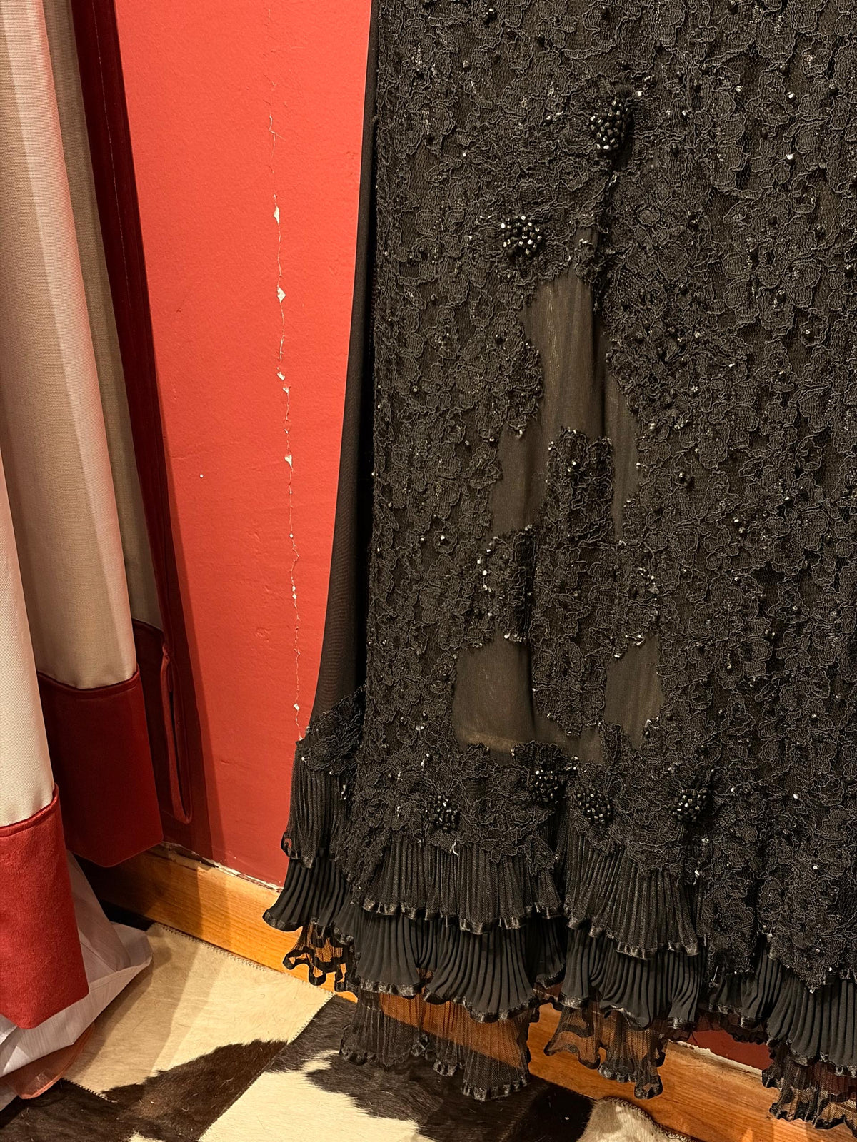 LONG LACE AND SEQUINS DRESS WITH TRANSPARENCY