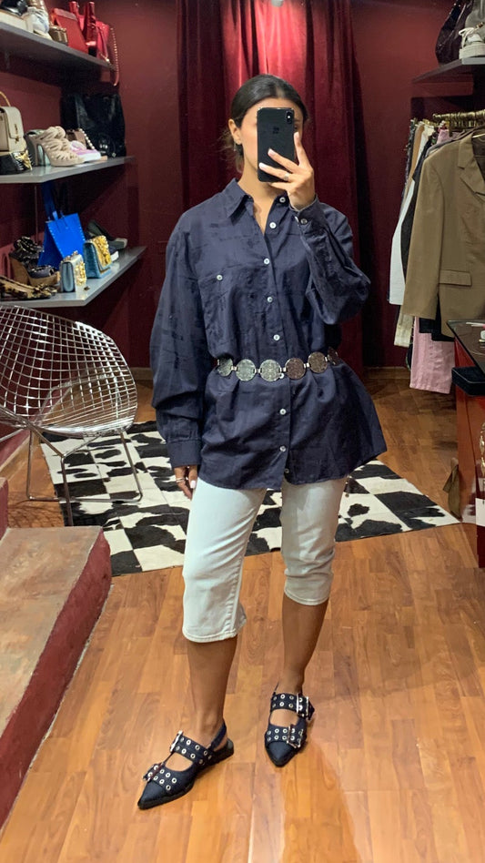 OVERSIZED BLOUSE