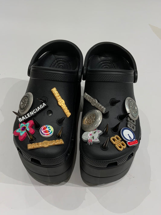 RUNWAY BALENCIAGA CROCS PLATFORM