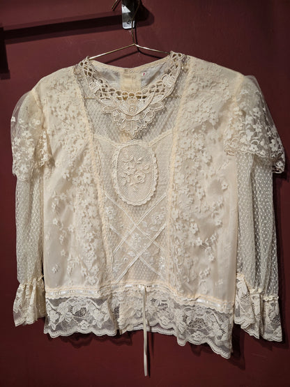VINTAGE LACE TOP AND SKIRT SET
