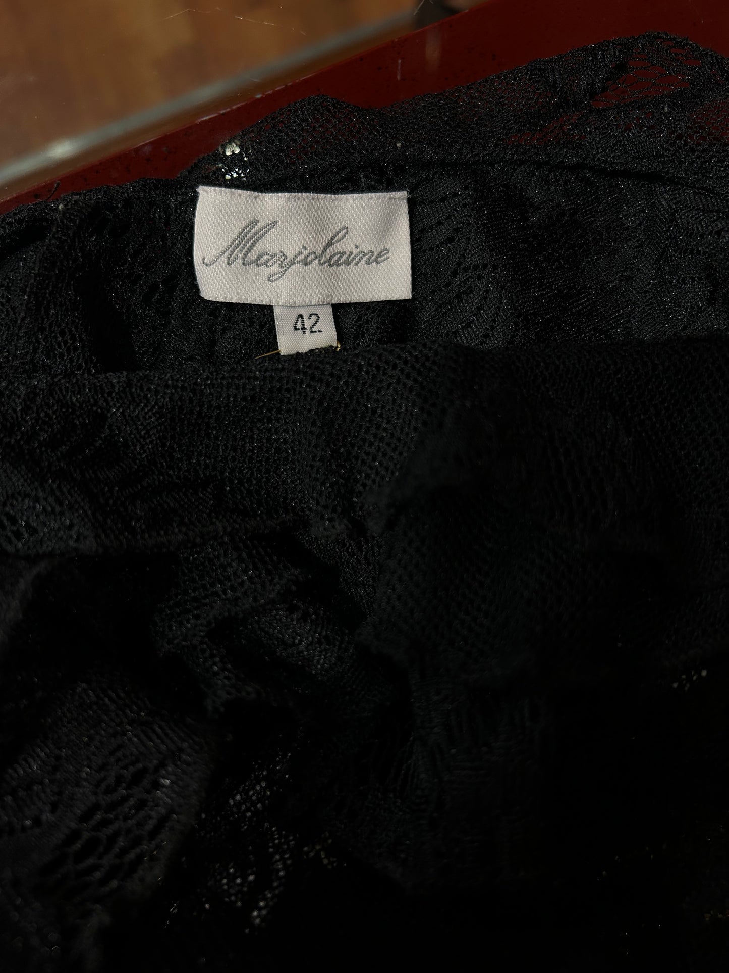 MARJOLAINE LACE TOP WITH FRU FRU SLEEVES