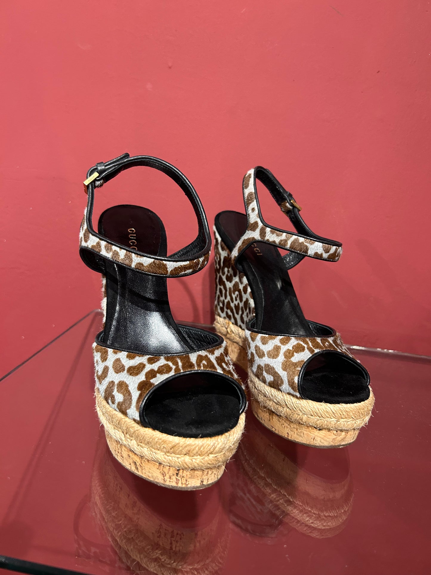 GUCCI WEDGES IN PONY HAIR (37)