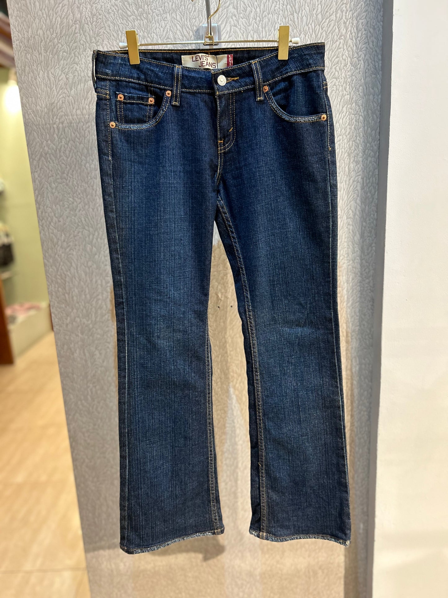 LEVI’S BOOTCUT DENIM