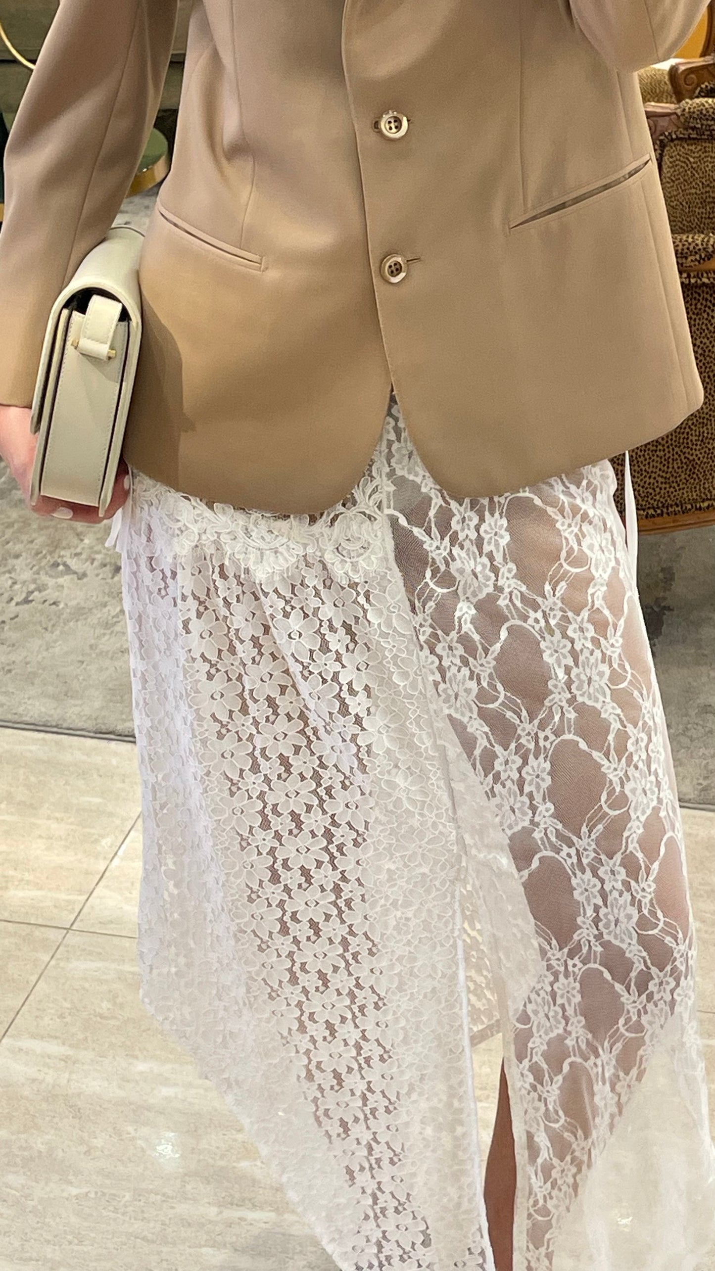 LACE SKIRT MADE IN VENEZUELA