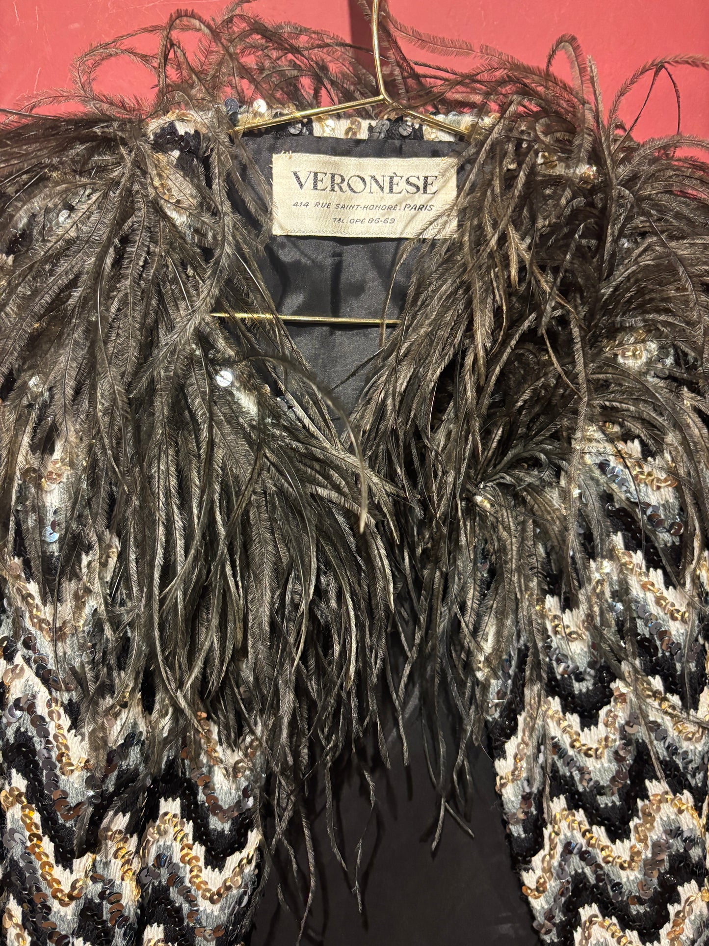 SHORT FEATHER AND SEQUINS JACKET