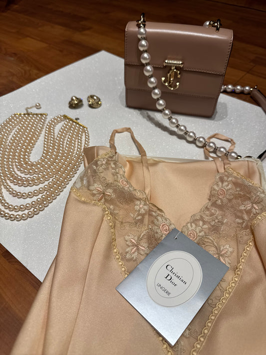 CHRISTIAN DIOR VINTAGE NUISSETTE