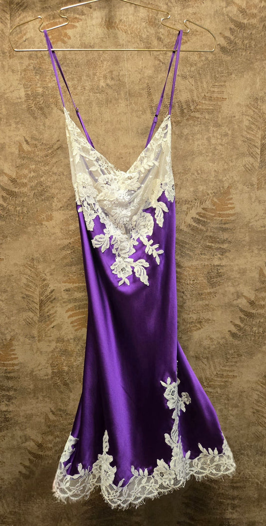 MARJOLAINE SILK & LACE NUISETTE