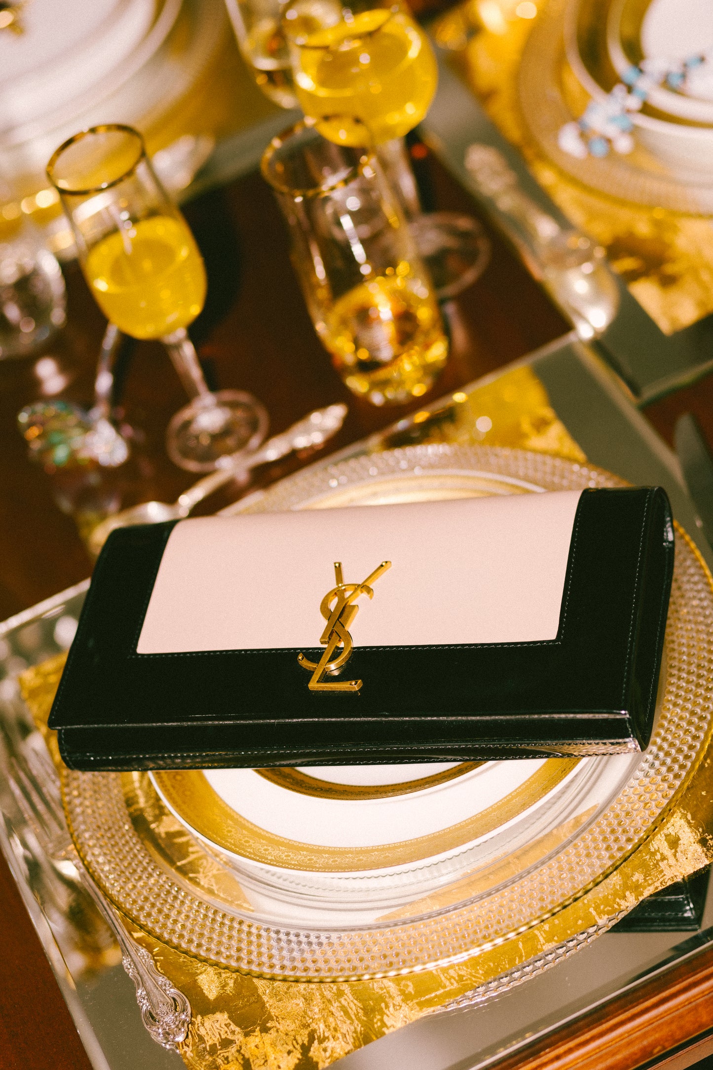 SAINT LAURENT KATE CLUTCH