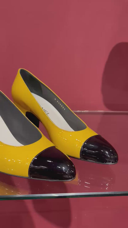 CHANEL MÉTIERS D’ART 2023 PUMPS (39)